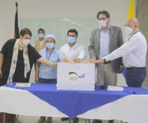 La donación fue entregada al subsecretario de Salud, Roberto Consenza, en el marco de la cooperación que mantiene la nación europea para América Latina.