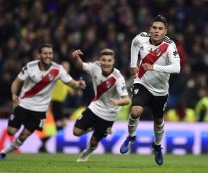 Juan Fernando Quintero celebrando su gol con River ante Boca en la final de la Libertadores. (AFP)