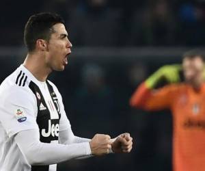 Cristiano Ronaldo evitó que la Juventus perdiera el invicto en la liga italiana ante el Atalanta. Foto:AFP