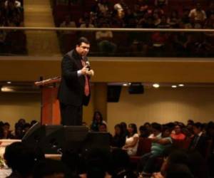 El pastor del Centro Evangelístico Asambleas de Dios (CEAD, Miguel Montoya, falleció este lunes.