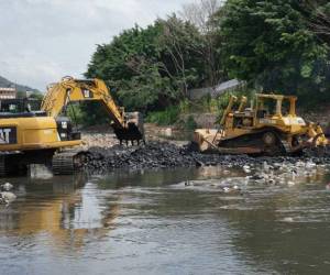 Desde octubre del año pasado se está trabajando en limpieza de los ríos. Unos 18 mil metros lineales fueron dragados en más de una año.