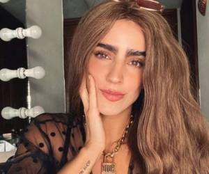 Tras viralizarse esta nueva postura de la influencer, anunció que era momento de cerrar una de sus cuentas en redes sociales: “Los amo y me vuelvo a retirar de Twitter”. Foto: Instagram.