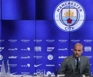 Pep Guardiola, entrenador español del Manchester City.