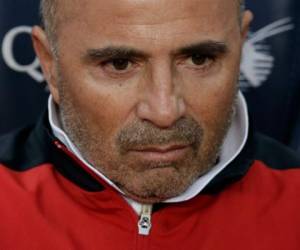 Sampaoli tiene contrato con el Sevilla hasta 2018, pero su futuro parece en el aire tras la marcha del director deportivo que le trajo, Ramón Rodríguez Verdejo 'Monchi'. Foto: AP