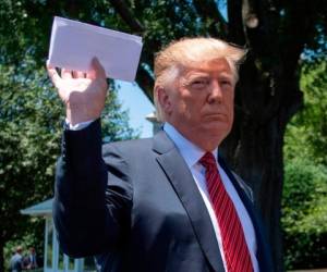 Donald Trump sacó el documento para anunciar un nuevo acuerdo con México, pasado los 45 días de plazo. Jim Watson/ Agencia AFP