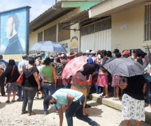 Poca capacidad de atención en los triajes y altos contagios de covid-19 y deficiencia de vacunas en el municipio de El Paraíso, llevaron a sus autoridades locales al cierre total de ese sector a partir de mañana, sábado. Foto: EL HERALDO