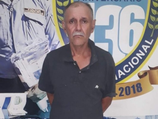 El detenido es un ciudadano de 56 años de edad, originario de Santa Bárbara, residente en la colonia San Juan Bosco.