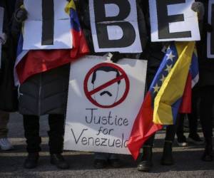 Una parte del país pide que Nicolás Maduro abandone el poder. (AFP)