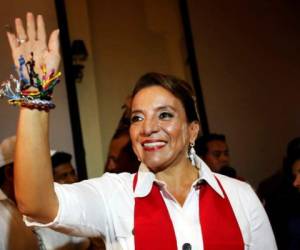 Xiomara Castro es la esposa del expresidente Manuel Zelaya Rosales y aspiraría por segundo vez a la presidencia de Honduras.