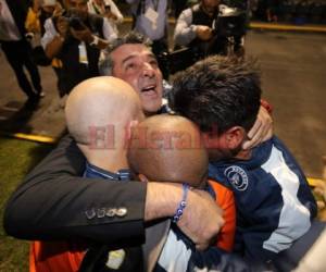 Diego Vazquez festejó con el cuerpo técnico y jugadores del Motagua. Fotos David Romero| EL HERALDO