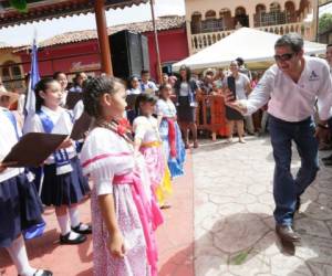 El presidente de Honduras, Juan Orlando Hernández, recorrió este viernes la zona sur de Honduras.