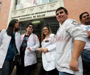 grego que vieron anuncia en las sutoridades del gobierno por resolver el conflicto con los profesionales de la medicina.