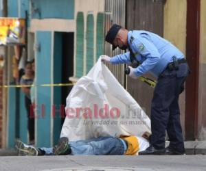El hombre falleció de forma inmediata tras el violento ataque. Foto: Johny Magallanes/ EL HERALDO