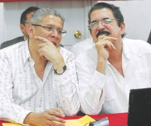 Esdras Amado López y Manuel Zelaya mantienen buenas relaciones a pesar de las medidas.