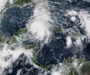 Imagen ilustrativa. Vista satelital de una tormenta en el Caribe.
