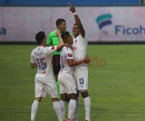 Carlo Costly celebra el gol anotado en el Estadio Nacional de Tegucigalpa. Foto Ronal Aceituno| EL HERALDO