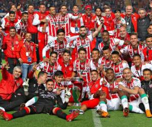 El Necaxa salió campeón de Copa MX con el hondureño Brayan Beckeles.