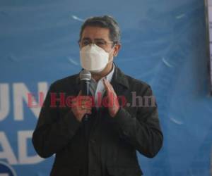 El presidente hondureño aseguró que pronto llegarán los lotes de vacunas adquiridos con el mecanismo Covax y con las gestiones hechas a través de la Secretaría de Salud. Foto: Johny Magallanes/ EL HERALDO