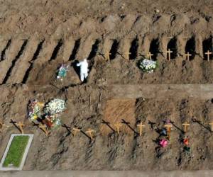 El sábado se registraron en el mundo 8,133 nuevas muertes y 578,676 contagios. Foto: AFP