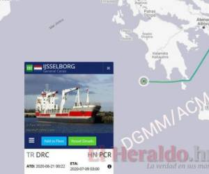 El director de Invest-H compartió con EL HERALDO capturas de pantalla de la ubicación por donde viene el buque que trae los dos primeros hospitales.