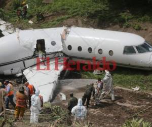 A las 11:15 de la mañana del martes anterior, la aeronave ejecutiva, matrícula N813WM, modelo GALX, tocó la pista del complicado Aeropuerto Toncontín de la capital. (Foto: David Romero / EL HERALDO)