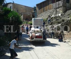 Los vecinos del sector dos de la colonia capitalina Las Torres fueron amenazas a abandonar sus casas en un plazo de 24 horas.