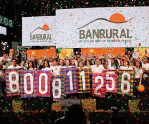 Más de 8 millones donó Banrural a Teletón 2018 durante la jornada de amor.