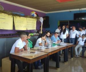 A la reunión de Siguatepeque asistieron Fátima Mena y Luis Redondo, que ha estado enfermo.