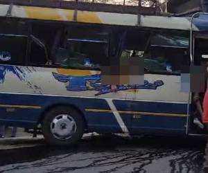 Fuerte choque entre buses deja varios muertos en San Juan de Opoa, Copán