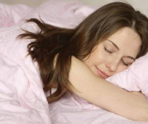 La habitación y la cama están para dormir y descansar. No lleves tus preocupaciones a ellas. Foto: El confidencial