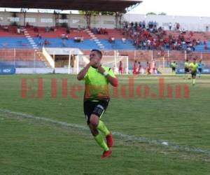 Alex Corrales anotó su primer gol en la Liga Nacional. Foto OPSA