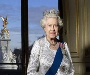 Reina Elizabeth II felicitó al pueblo hondureño por los 197 años de emancipación.
