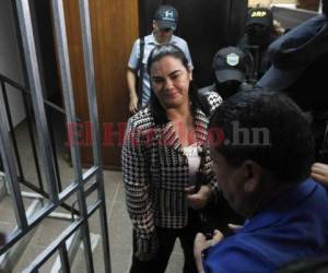 El juicio de Rosa Elena Bonilla continuó ayer en los tribunales.