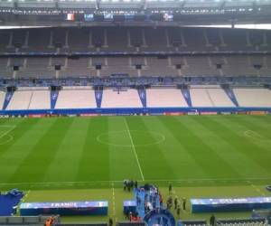 Así se ve el Stade de France previo al duelo entre Francia e Islandia por el pase a la final.