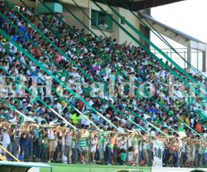 El público de Platense asistió puntual a la cita y Motagua comenzó a sentir la presión desde temprano (Fotos: Ronal Aceituno / Noticias de Honduras / El Heraldo Honduras / Deportes El Heraldo)