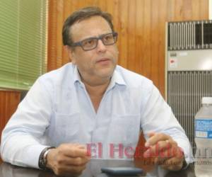 Arnaldo Bueso, titular de la Secretaría de Educación, afirmó que abrirán los centros que apliquen los protocolos de bioseguridad. Foto: El Heraldo