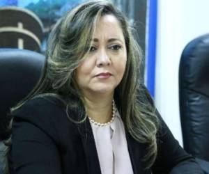 La viceministra de Educación, Gloria Menjivar.