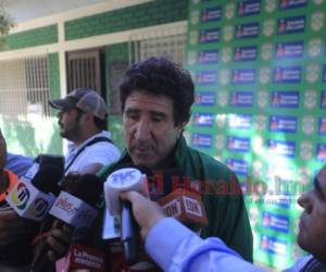 Héctor Vargas, entrenador de Marathón, salió expulsado en el partido ante Olimpia. Foto: EL HERALDO.