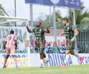 Edwin Solano fue el gran héroe verdolaga de la tarde tras anotar un hat-trick para darle la victoria al monstruo. Foto: Edwin Romero | EL HERALDO