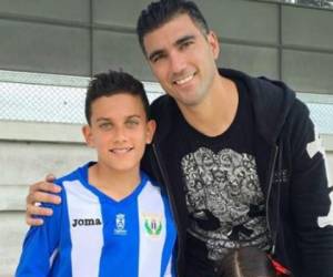 José Antonio Reyes junto a su padre 'La Perla' Reyes. (Foto: Instagram)