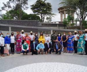 La presentación de la comisión se realizó el miércoles en el cerro Juana Laínez. Foto: Twitter FFAAHN