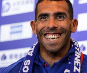 Ante el comentario de los periodistas de que en su rostro 'se veía' el descontento de jugar en China, Tevez admitió que 'era la verdad, mi cara lo dice todo'.