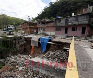 En la residencial Kassandra hubo un derrumbe por la saturación del suelo. En la capital hay asentamientos informales.