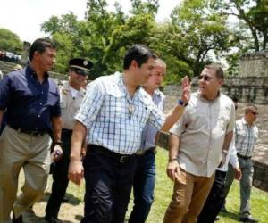 El presidente Juan Orlando Hernández visitó las Ruinas Mayas de Copán junto a ejecutivos de la Federación de Cruceros de Florida y el Caribe.