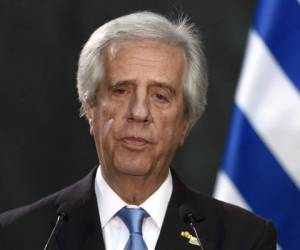 El presidente de Uruguay, Tabaré Vázquez, fue premiado en diversas partes del mundo por sus contribuciones a la lucha antitabaquismo. Foto AFP