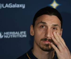 Ibrahimovic se entrenó por primera y única vez junto al resto de sus compañeros este viernes. Foto AFP