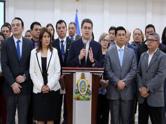 El presidente Juan Orlando Hernández y diferentes sectores anunciaron el inicio del plan de acción.
