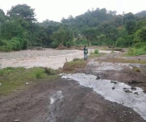 El mal clima en Comayagua ha provocado daños en diferentes calles de esta zona (Foto: Cortesía)