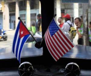 En esa reunión Cuba pedirá a Washington garantías 'legales y políticas' para poder operar a través del sistema financiero estadounidenses. Foto: AFP