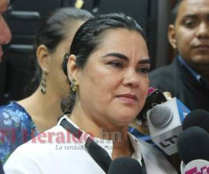 Rosa Elena de Lobo, ex primera dama de Honduras, se presentó a los Tribunales en Materia de Corrupción para conocer la resolución en el caso la Caja chica de la dama.